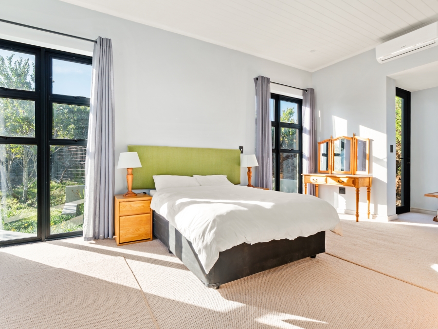 5 Bedroom Property for Sale in Pezula Private Estate Western Cape